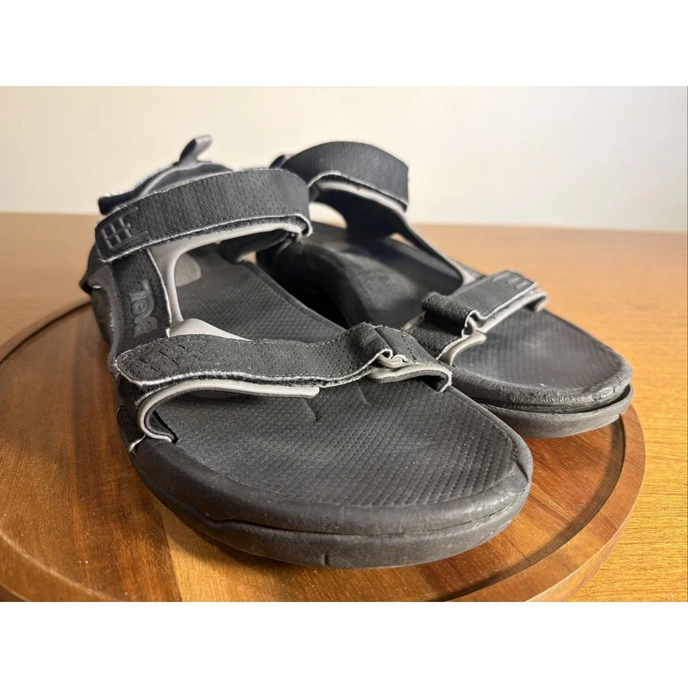 Teva Minam Hiking Sandals Mens Size 10 Black Outdoor Trail Walking Sandals